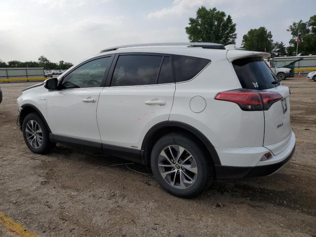 JTMRJREV2JD179763 - 2018 TOYOTA RAV4 HV LE WHITE photo 2