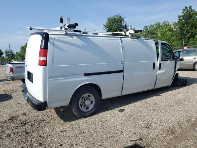 1GCWGBFP5P1105241 - 2023 CHEVROLET EXPRESS G2 WHITE photo 3