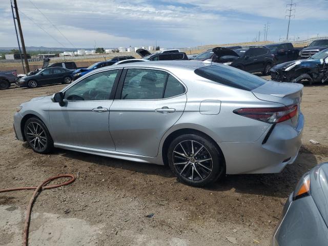 4T1G11BK5RU108051 - 2024 TOYOTA CAMRY SE NIGHT SHADE SILVER photo 2