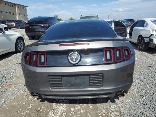 1ZVBP8AM1E5315370 - 2014 FORD MUSTANG GRAY photo 6