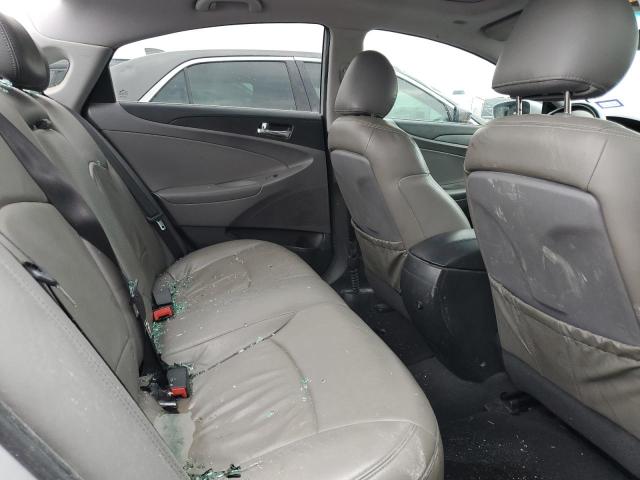 5NPEC4AC9CH376135 - 2012 HYUNDAI SONATA SE SILVER photo 10