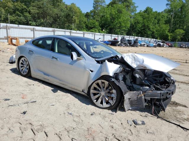 5YJSA1E27HF210419 - 2017 TESLA MODEL S 银色 照片 4