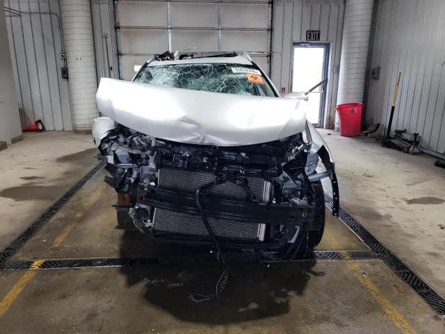 JN8AT2MV5JW347291 - 2018 NISSAN ROGUE S SILVER photo 5