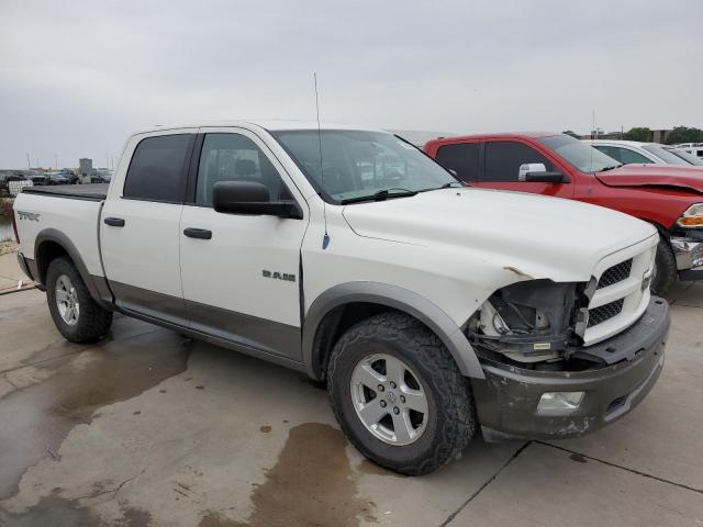 1D3HB13P29S750472 - 2009 DODGE RAM 1500 WHITE photo 4