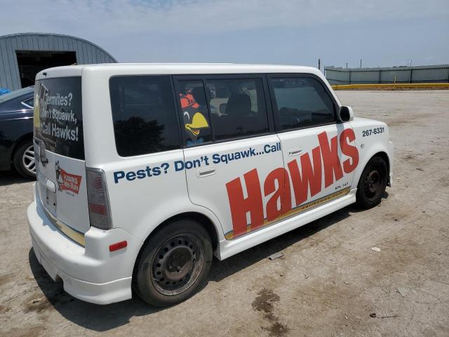 JTLKT324264078514 - 2006 TOYOTA SCION XB WHITE photo 3