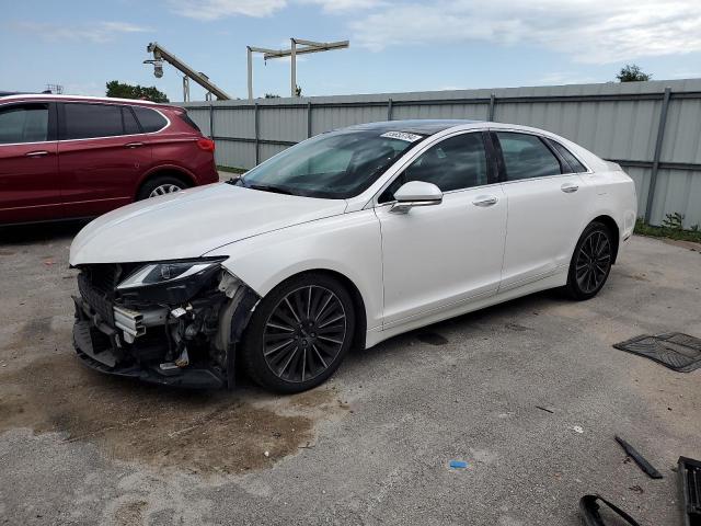 3LN6L2JK2GR632341 - 2016 LINCOLN MKZ WHITE photo 1