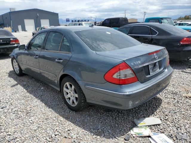 WDBUF22X78B282500 - 2008 MERCEDES-BENZ E 320 CDI GRAY photo 2