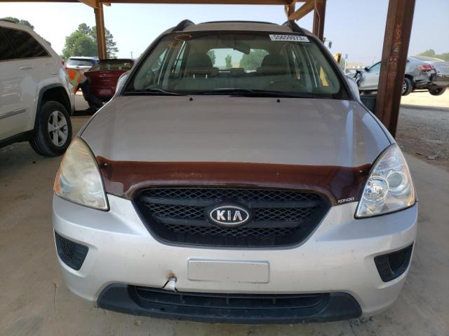 KNAFG525687208962 - 2008 KIA RONDO BASE SILVER photo 5