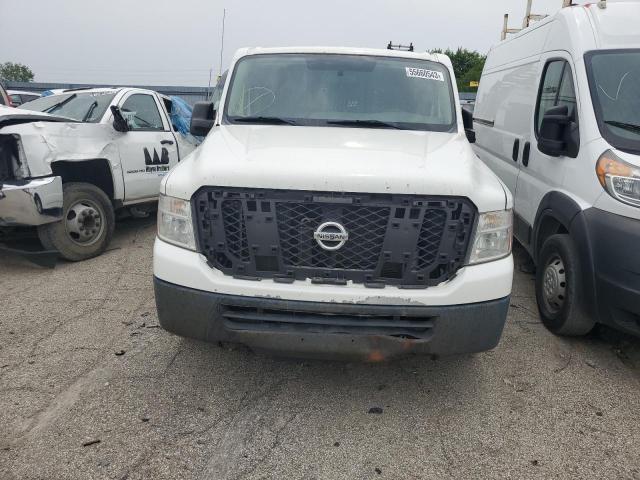 1N6BF0KY7DN105795 - 2013 NISSAN NV 1500 WHITE photo 5