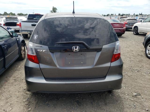 JHMGE8H3XCC023882 - 2012 HONDA FIT GRAY photo 6