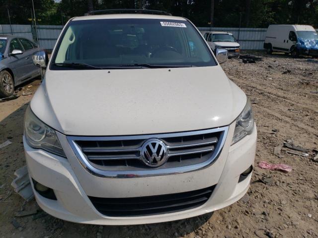 2V8HW64X89R547911 - 2009 VOLKSWAGEN ROUTAN SEL PREMIUM WHITE photo 5