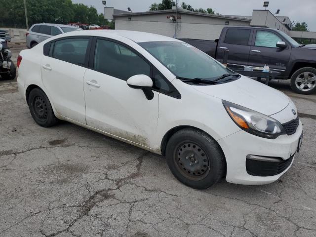 KNADM4A39G6001433 - 2016 KIA RIO LX WHITE photo 4