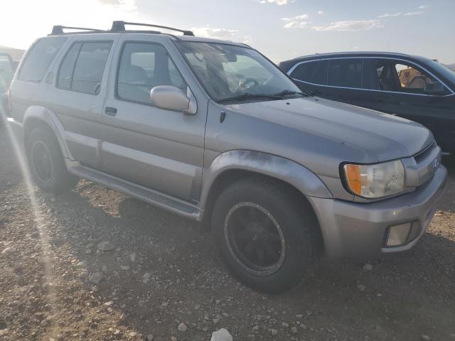 JNRDR07Y11W104255 - 2001 INFINITI QX4 SILVER photo 4