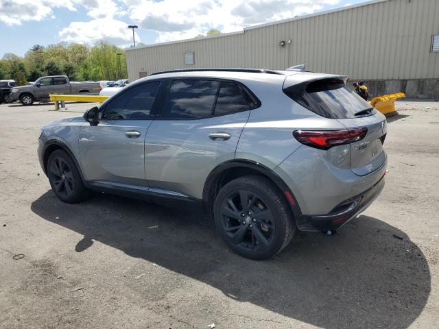 LRBFZMR44PD152913 - 2023 BUICK ENVISION PREFERRED ვერცხლისფერი ფოტო 2