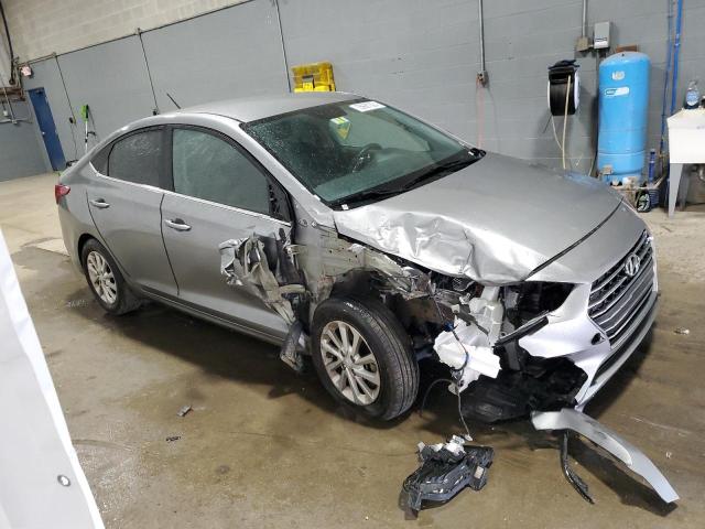 3KPC24A61ME152061 - 2021 HYUNDAI ACCENT SE SILVER photo 4