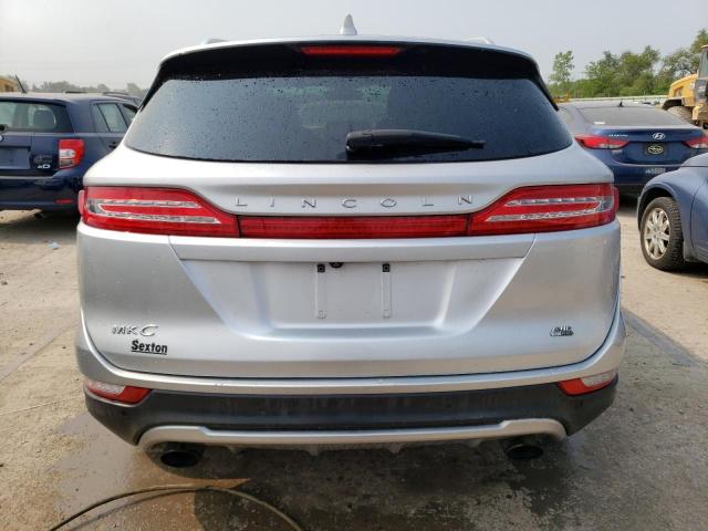 5LMCJ2D95GUJ30821 - 2016 LINCOLN MKC SELECT 银色 照片 6