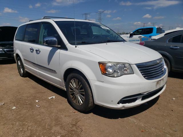 2C4RC1CG7ER454692 - 2014 CHRYSLER TOWN & COU TOURING L WHITE photo 4