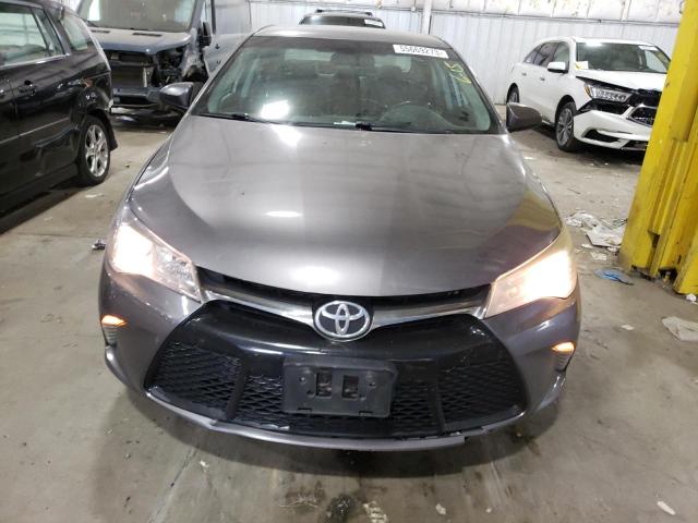 4T1BF1FK2HU449735 - 2017 TOYOTA CAMRY LE GRAY photo 5