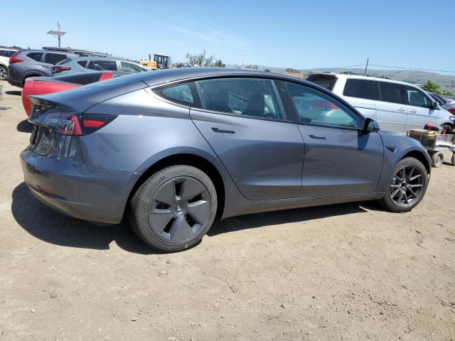 5YJ3E1EA0PF707620 - 2023 TESLA MODEL 3 石墨色 照片 3