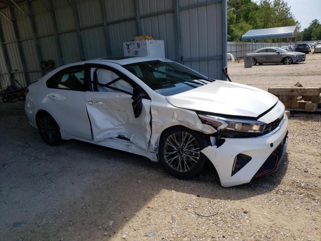 3KPF54AD4PE567933 - 2023 KIA FORTE GT LINE WHITE photo 4