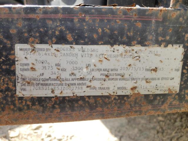 7GRN214E5JZ002788 - 2018 UTILITY WHEEL/TOOL შავი ფოტო 10