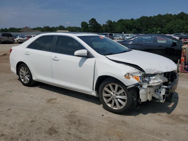 4T1BF1FK2CU520800 - 2012 TOYOTA CAMRY L/LE BASE WHITE photo 4