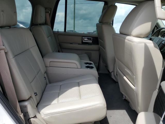 5LMJJ2H51AEJ02126 - 2010 LINCOLN NAVIGATOR 白色 照片 11