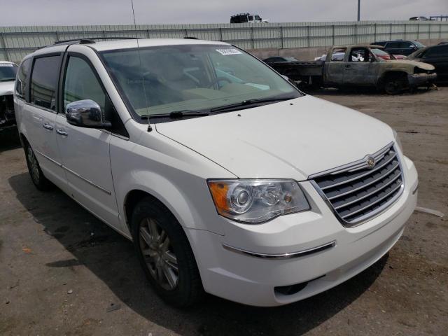 2A4RR6DX4AR124071 - 2010 CHRYSLER TOWN & COU LIMITED WHITE photo 4