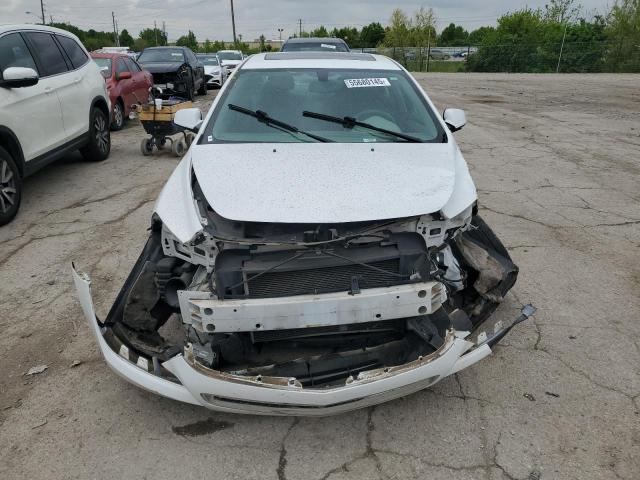 1G1ZC5E09CF303325 - 2012 CHEVROLET MALIBU 1LT WHITE photo 5