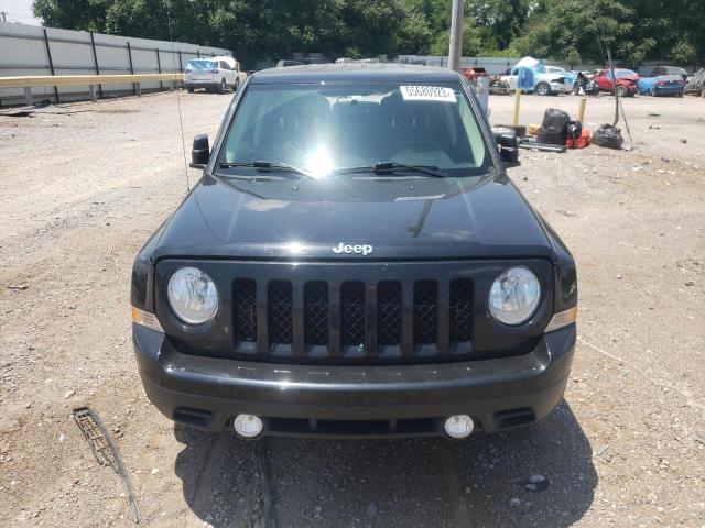 1C4NJPFB8GD678213 - 2016 JEEP PATRIOT LATITUDE BLACK photo 5