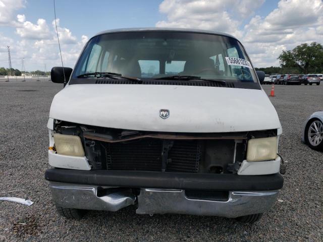 2B4HB15X8TK190591 - 1996 DODGE RAM WAGON B1500 WHITE photo 5