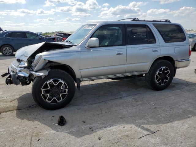 2001 TOYOTA 4RUNNER SR5, 