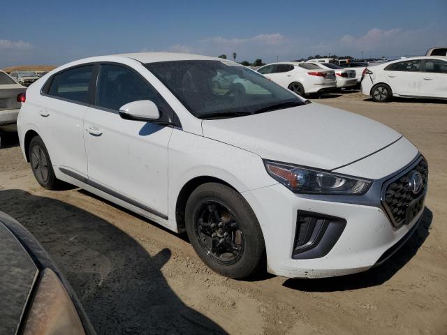 KMHC75LC8NU271041 - 2022 HYUNDAI IONIQ SE WHITE photo 4