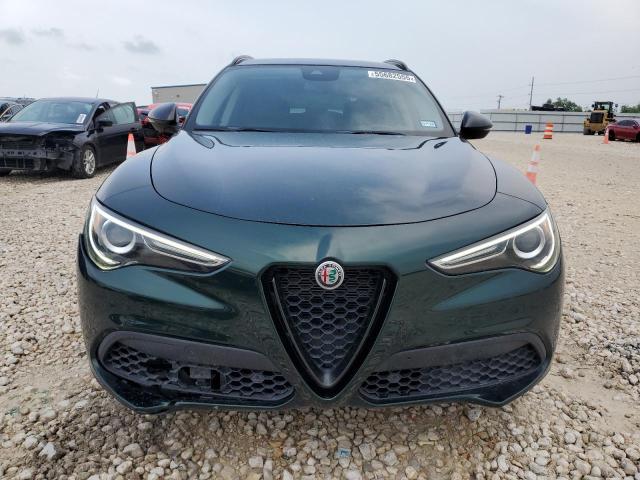 ZASPAJAN9M7D00233 - 2021 ALFA ROMEO STELVIO SPORT Grün Foto 5