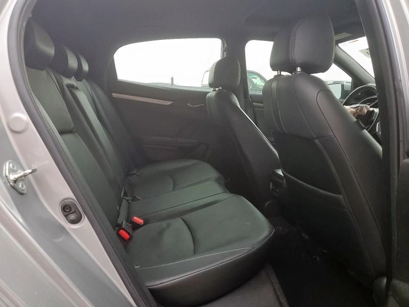 SHHFK7H94JU210456 - 2018 HONDA CIVIC SPORT TOURING SILVER photo 10