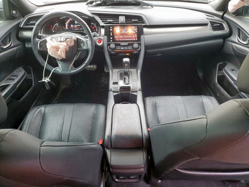 SHHFK7H94JU210456 - 2018 HONDA CIVIC SPORT TOURING SILVER photo 8