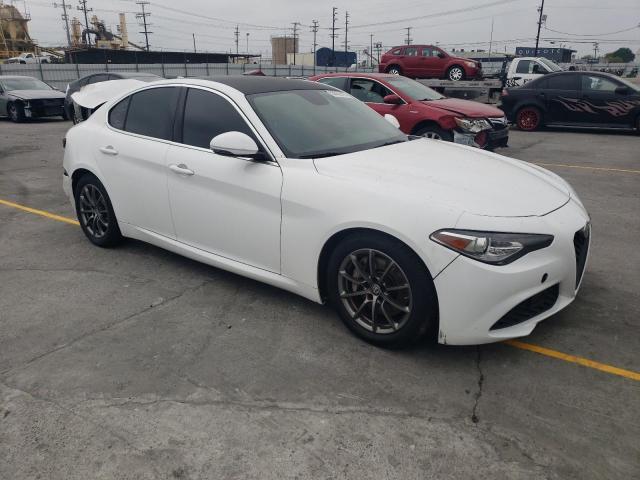 ZARFAEBN0J7563478 - 2018 ALFA ROMEO GIULIA Ақ фото 4