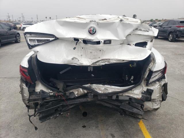 ZARFAEBN0J7563478 - 2018 ALFA ROMEO GIULIA Ақ фото 6