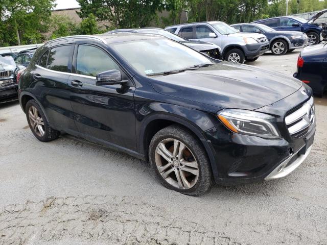 WDCTG4EB0FJ100865 - 2015 MERCEDES-BENZ GLA 250 BLACK photo 4