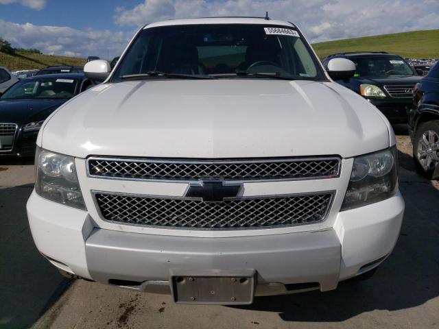 1GNSKBE02CR288411 - 2012 CHEVROLET TAHOE K1500 LT WHITE photo 5