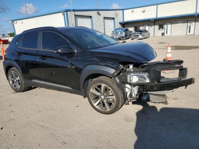 KM8K33A5XLU454681 - 2020 HYUNDAI KONA LIMITED BLACK photo 4