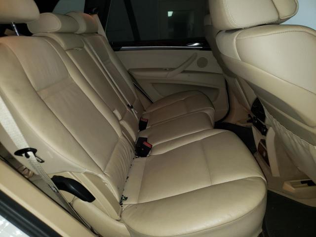 5UXFE8C55AL311259 - 2010 BMW X5 XDRIVE48I WHITE photo 10