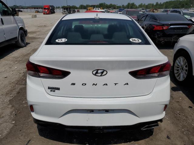 5NPE24AF6KH766752 - 2019 HYUNDAI SONATA SE WHITE photo 6