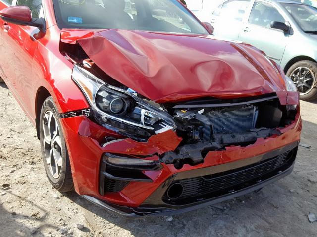 3KPF24AD8KE080381 - 2019 KIA FORTE FE  photo 9