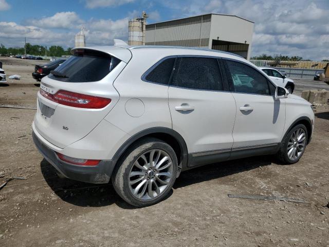 5LMCJ3C95HUL03813 - 2017 LINCOLN MKC RESERVE თეთრი ფოტო 3