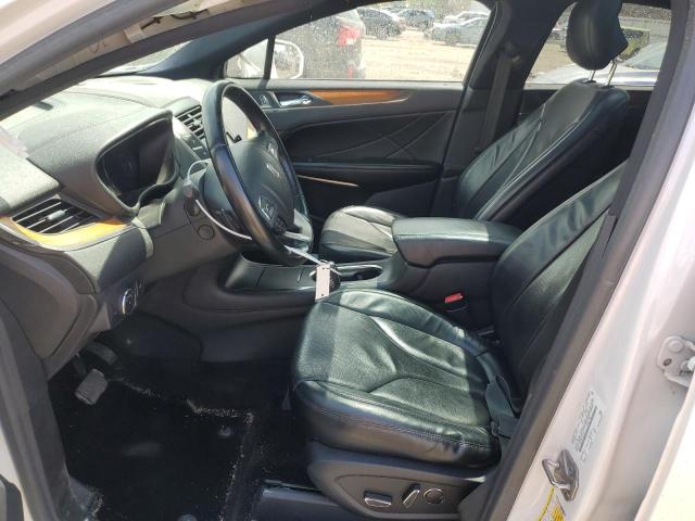 5LMCJ3C95HUL03813 - 2017 LINCOLN MKC RESERVE თეთრი ფოტო 7