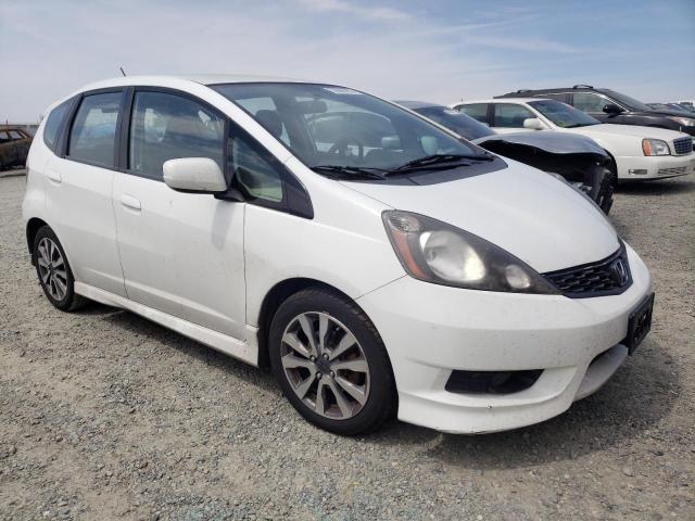 JHMGE8H53DC032071 - 2013 HONDA FIT SPORT WHITE photo 4