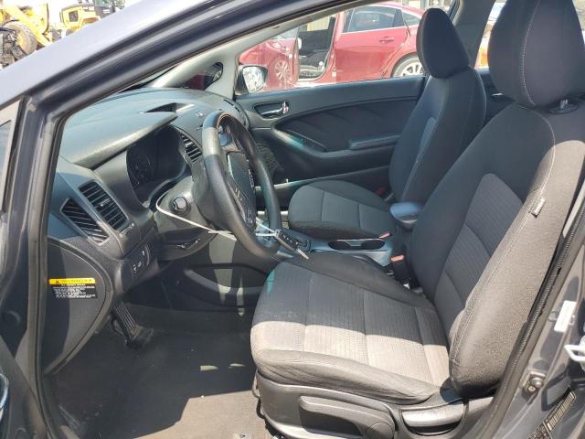 KNAFX4A69F5366855 - 2015 KIA FORTE LX GRAY photo 7