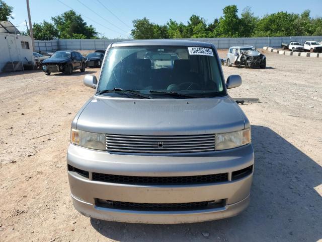 JTLKT324264110085 - 2006 TOYOTA SCION XB SILVER photo 5