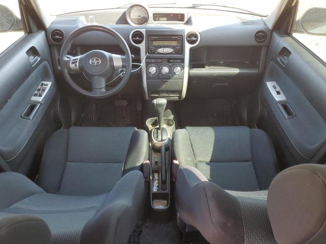 JTLKT324264110085 - 2006 TOYOTA SCION XB SILVER photo 8